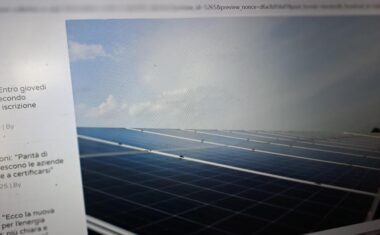 Ambiente: “Sistemi Collettivi e RAEE fotovoltaici: come e quando aderire”