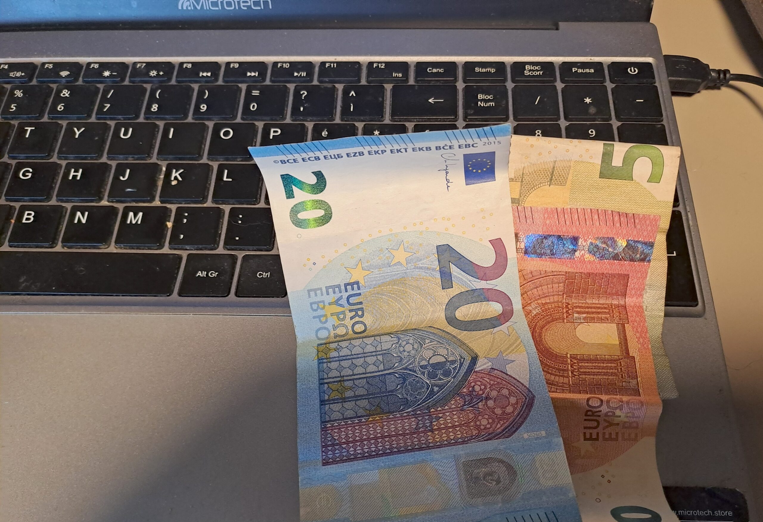 Energia: “Perché conviene scegliere Innova Energia”