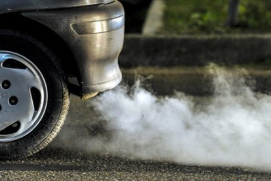 Basta aziende con auto vecchie e inquinanti: arrivano fondi dalla Regione per cambiarle