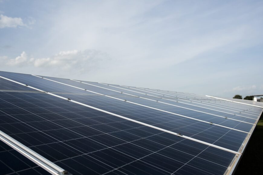 Ambiente: “Sistemi Collettivi e RAEE fotovoltaici: come e quando aderire”